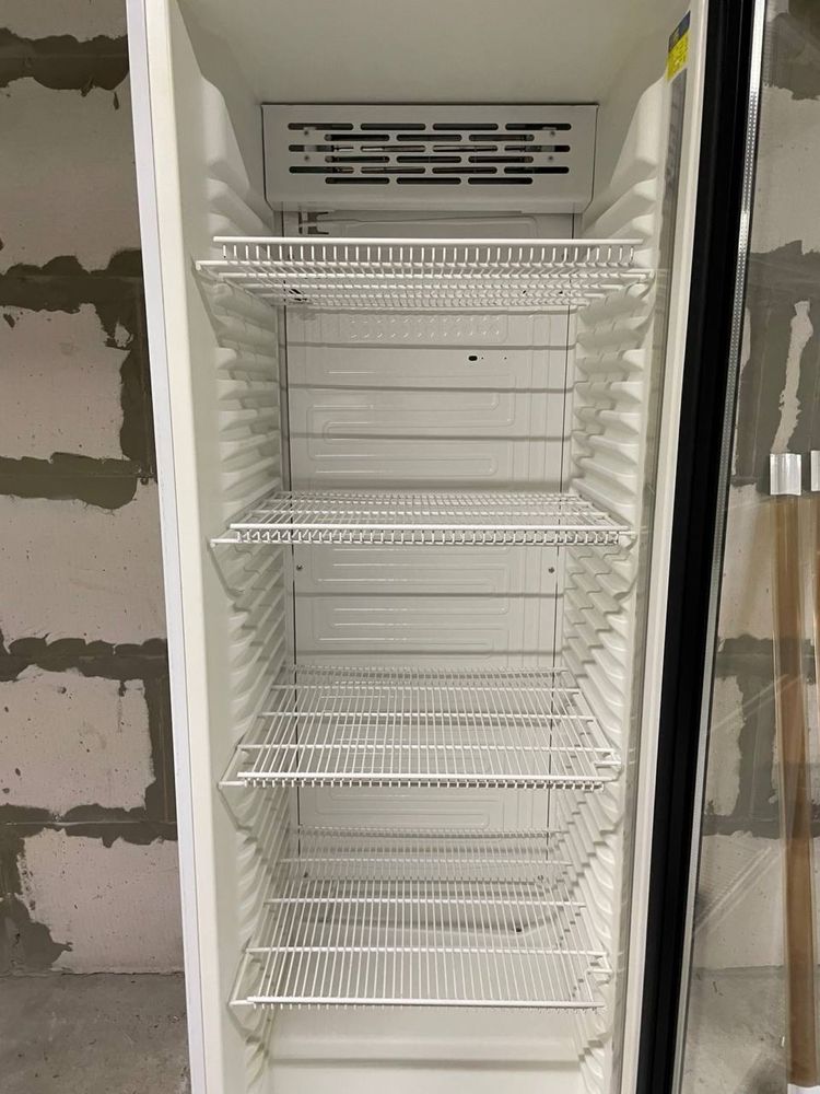 Холодильная витрина холодильный шкаф