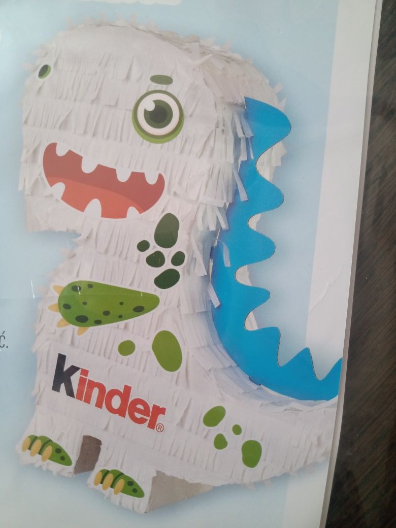 Piniata dinozaur Kinder na imprezę dla dzieci