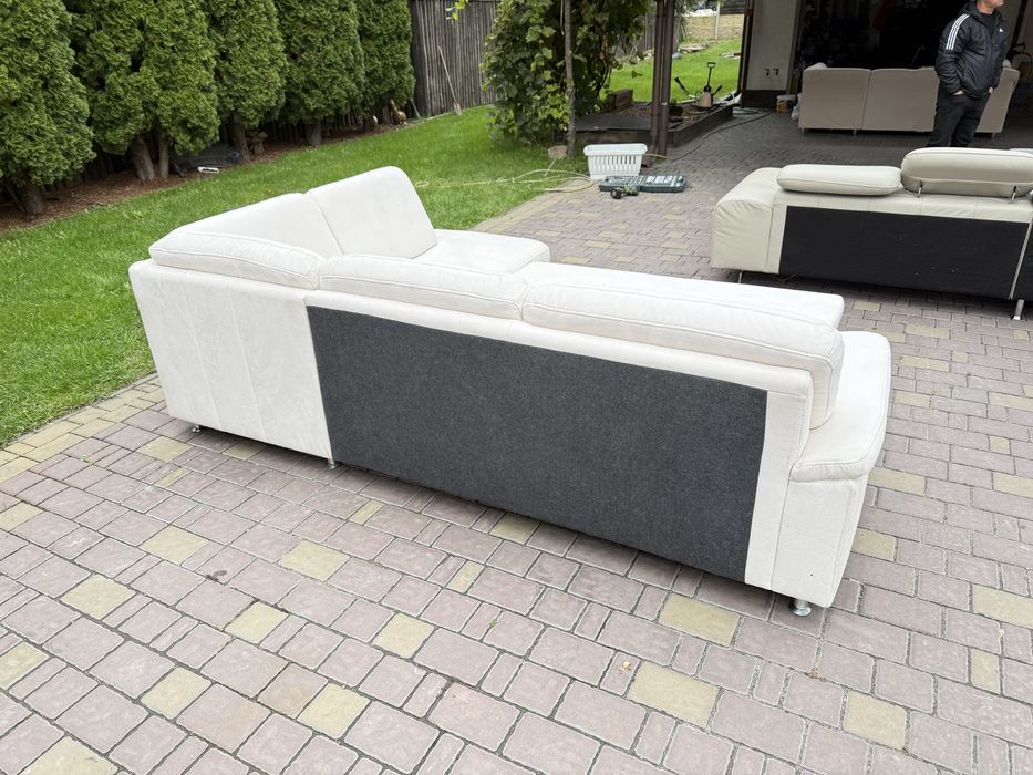 Шкіряний Розкладний Диван