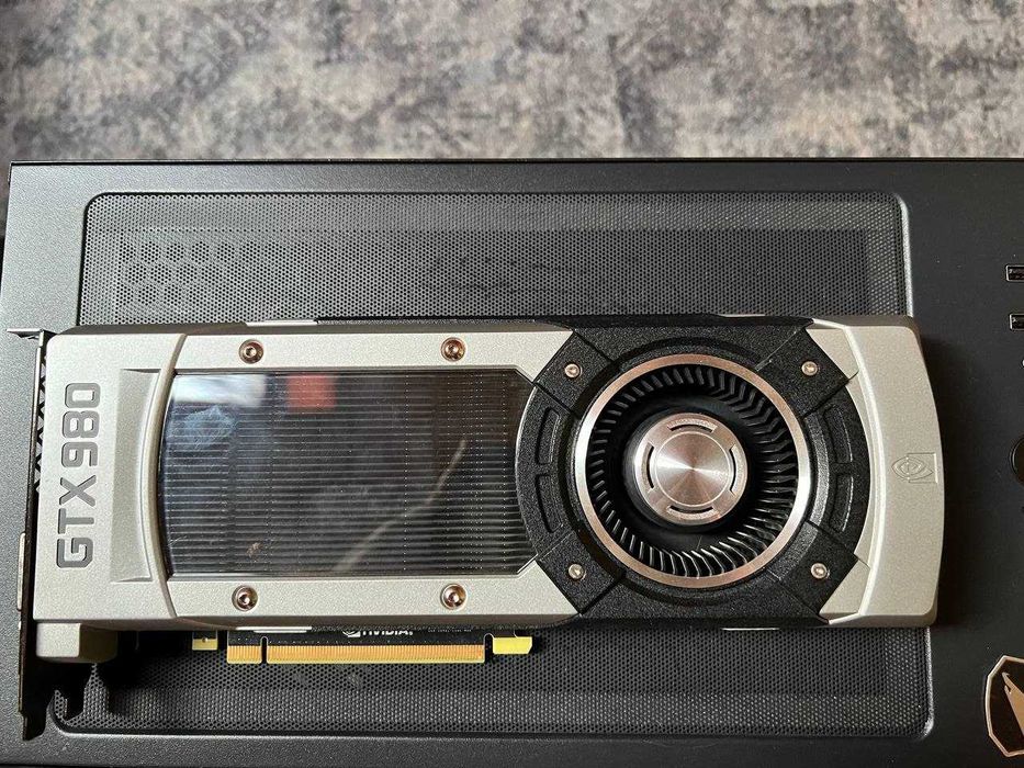 Evga GTX 980 Founders Edition