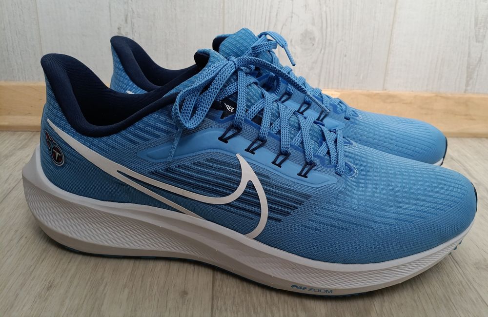 Кроссовки кросівки Nike Terra Air Zoom 45 розмір 29см