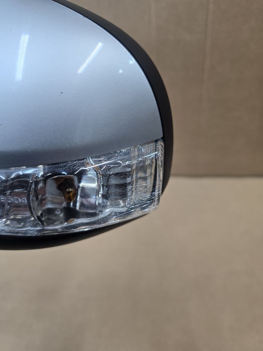 Lusterko lewe Volvo V70III S80II P3 2009 Rok 8 Pin Kolor 462