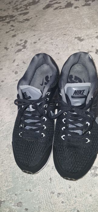 Кросівки чоловічі для бігу,фітнесу Nike