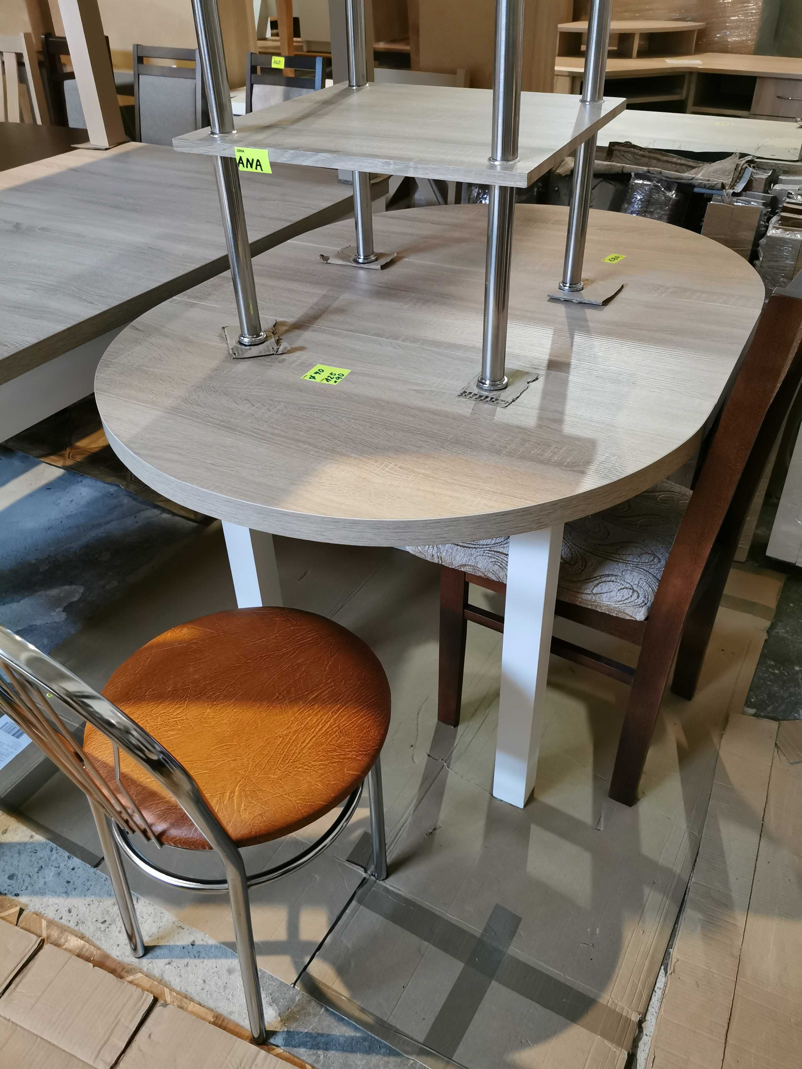 Stół, stoły, rożne opcje kolorystyczne