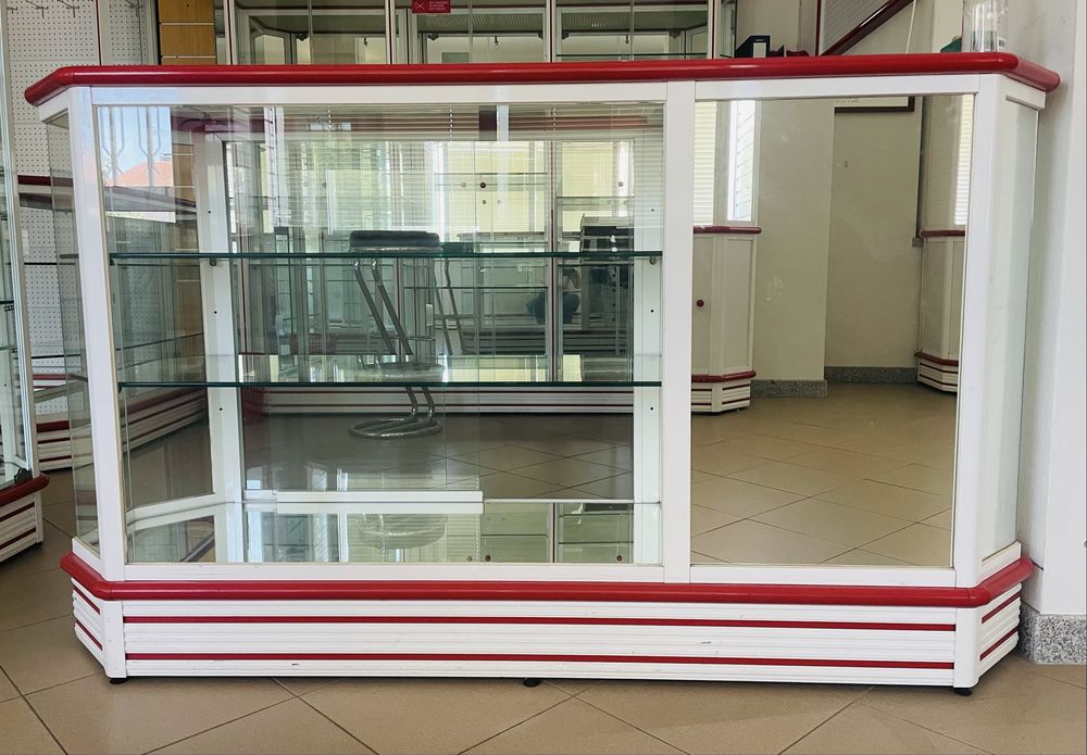 Mobiliario para comercio