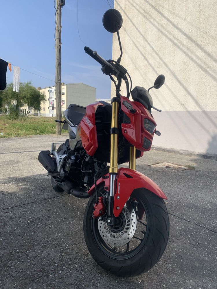 Honda msx 125 grom troca/retoma/venda
