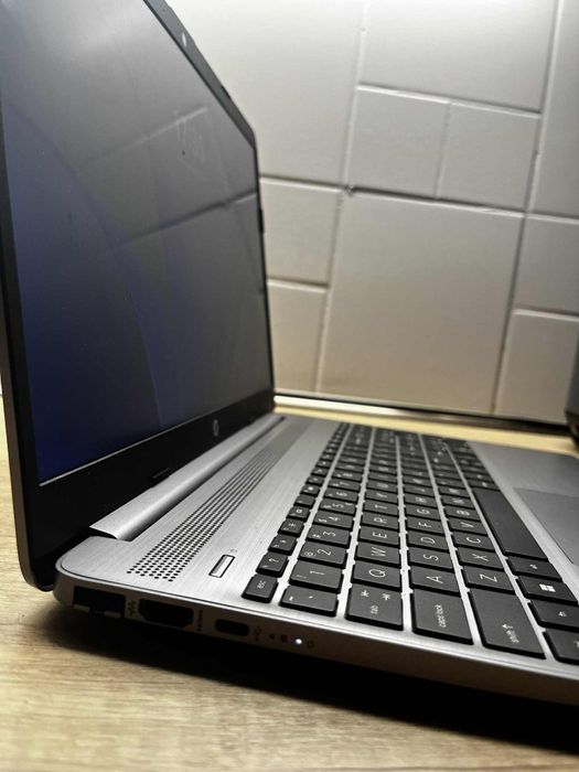 Laptop HP 255 G9 Notebook