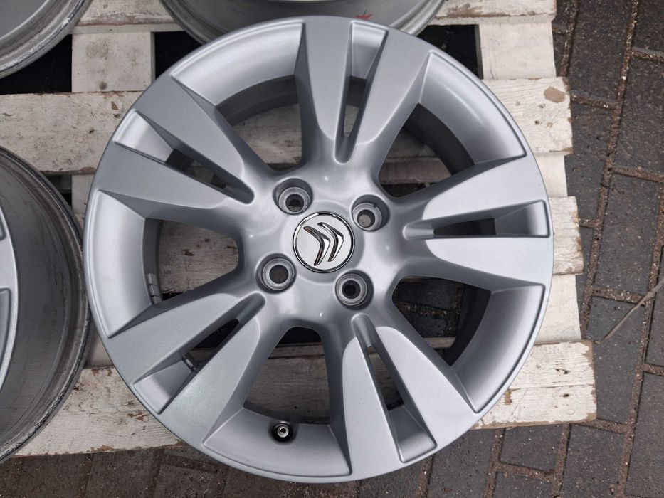 4x felgi alu R16 4x108 Citroen C4 Berlingo Ds3 Ds4 Peugeot 208. 207/