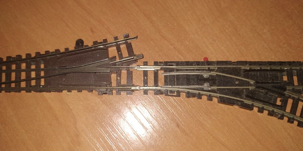 Продам рельсовый материал (Стрелки) Arnold N (1:160) 9mm