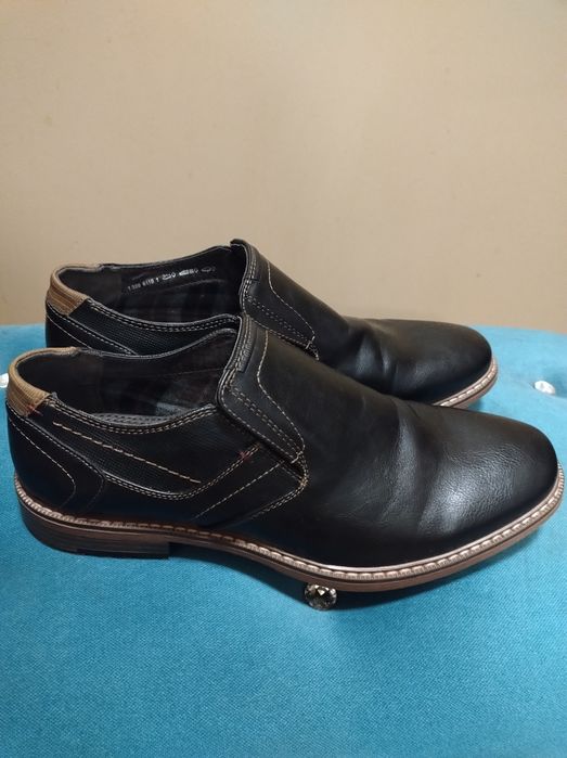 Buty męskie 44 rozmiar