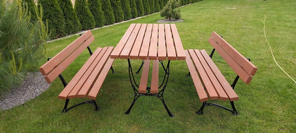 meble ogrodowe na żeliwnych nogach