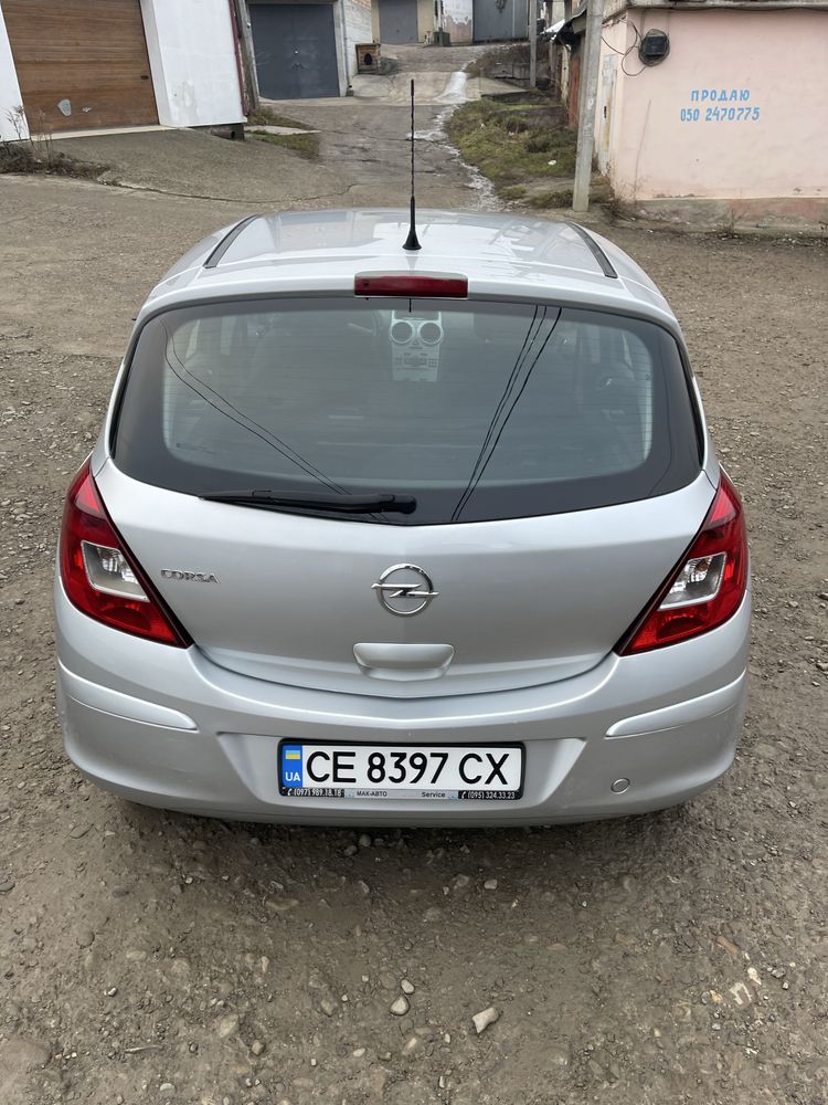 Продам  обмен Opel Corsa 1.2  бензин 5 дверный