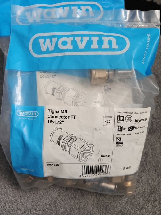 Złączki pex Wavin dwa rodzaje