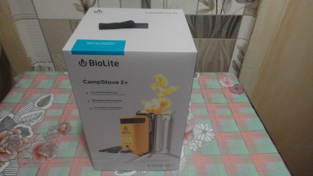 BioLite CampStove 2+ Зарядка на дровах з повербанком 3200 mAh і лампою