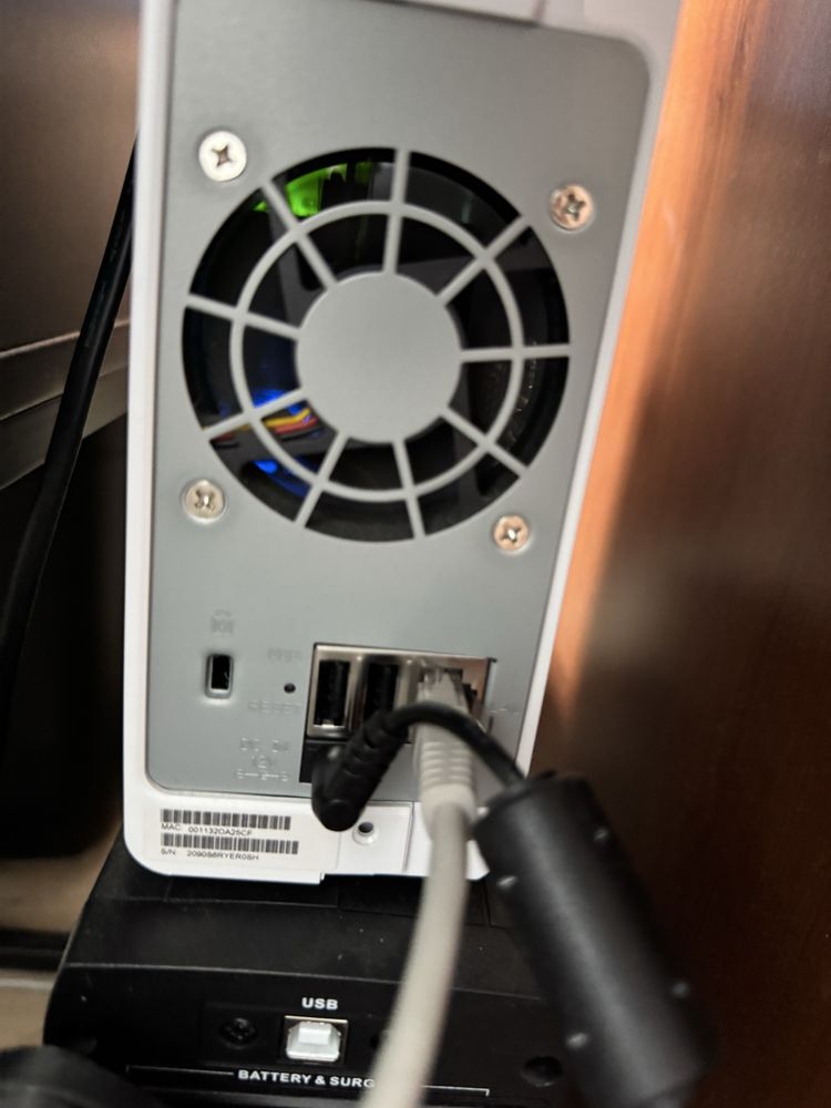 Synology NAS DS120j +WD 2TB jak nówka stan idealny