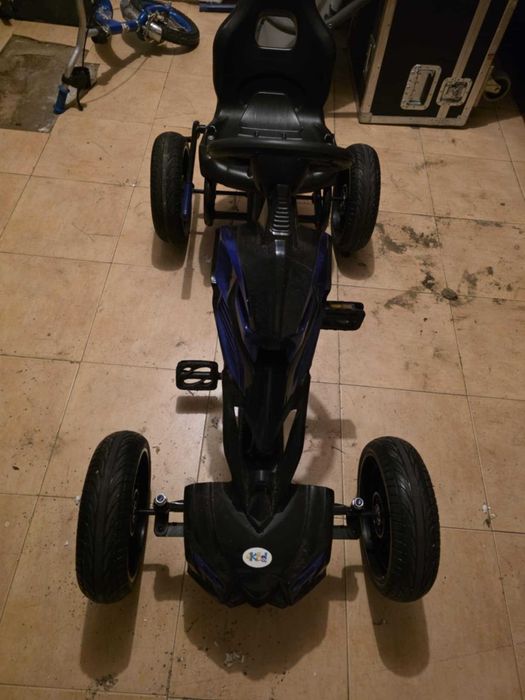 gokart pedałowy dla dzieci