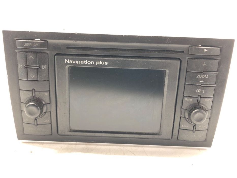 RADIO - 346.00 PLN - AUDI A4 B6 Avant (8E5) 2000 - 2005 1.9 TDI 96 kW [130 KM] olej napędowy 2001 -
