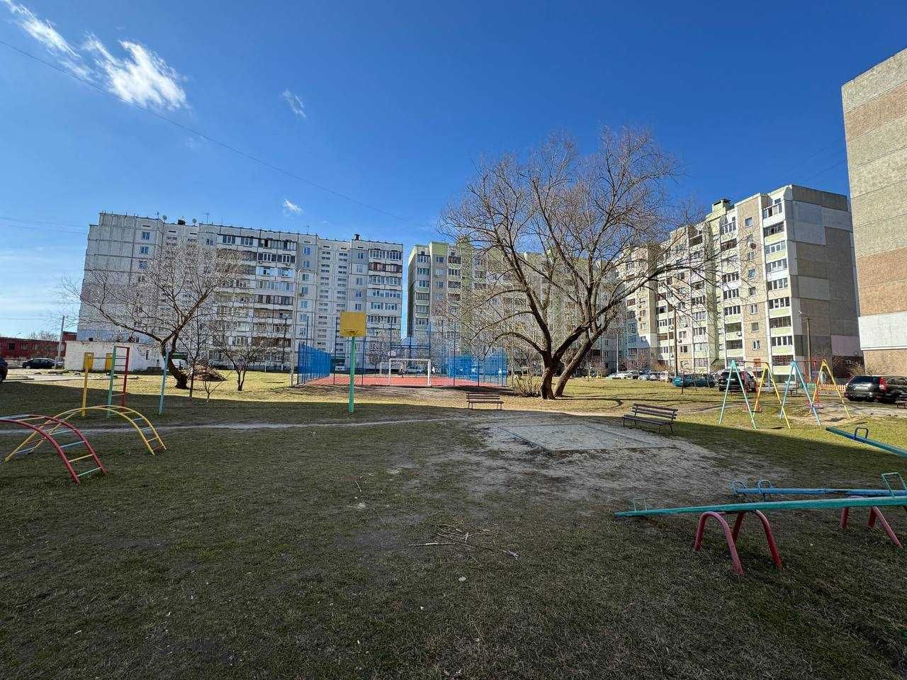 3 кімнатна квартира, р-н Еськова, лічильник тепла