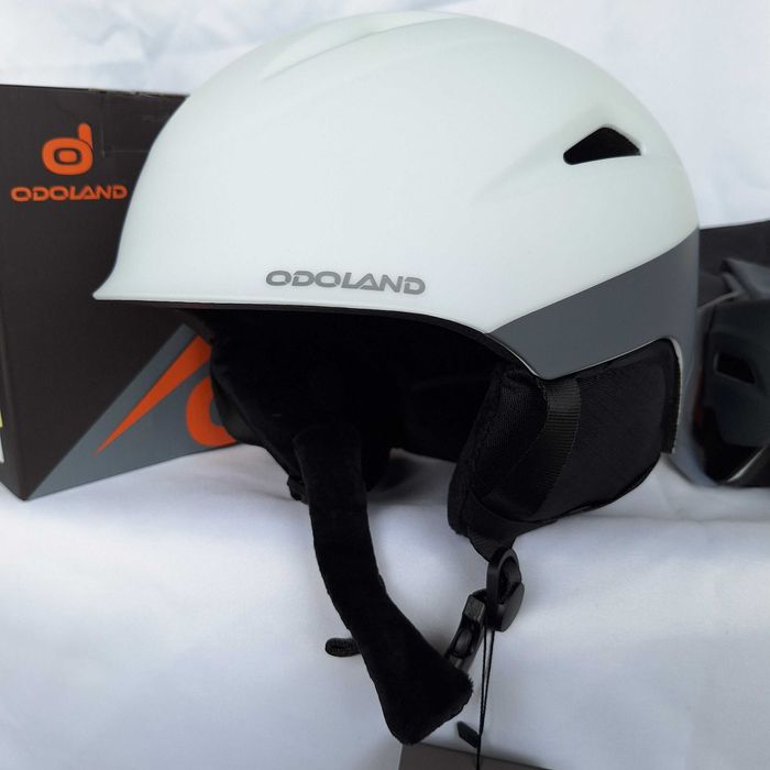 Kask narciarski Odoland SP0735 White Grey S 54-56cm Gogle