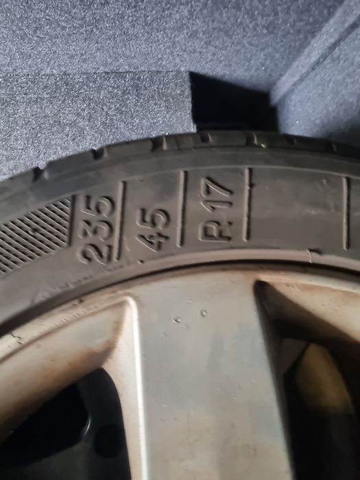 Комплект диски +шини 4шт 235×45 r17