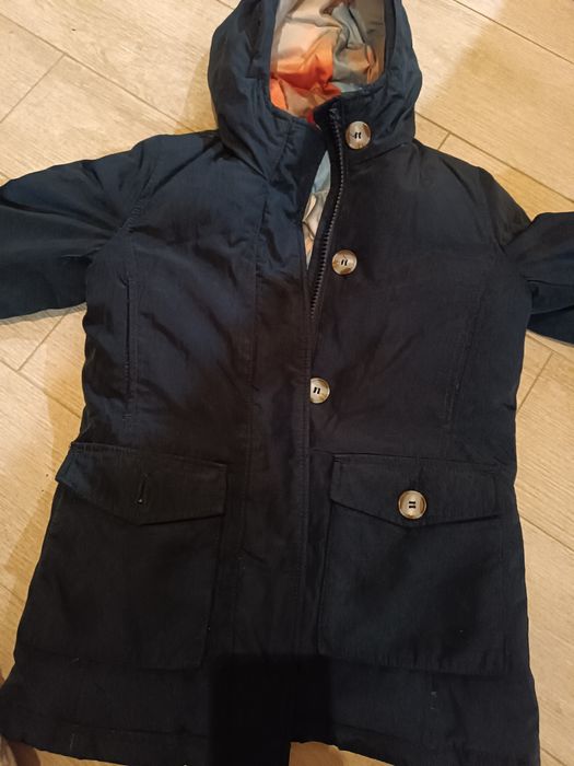 Віддам куртку на 6 років осінь-зима