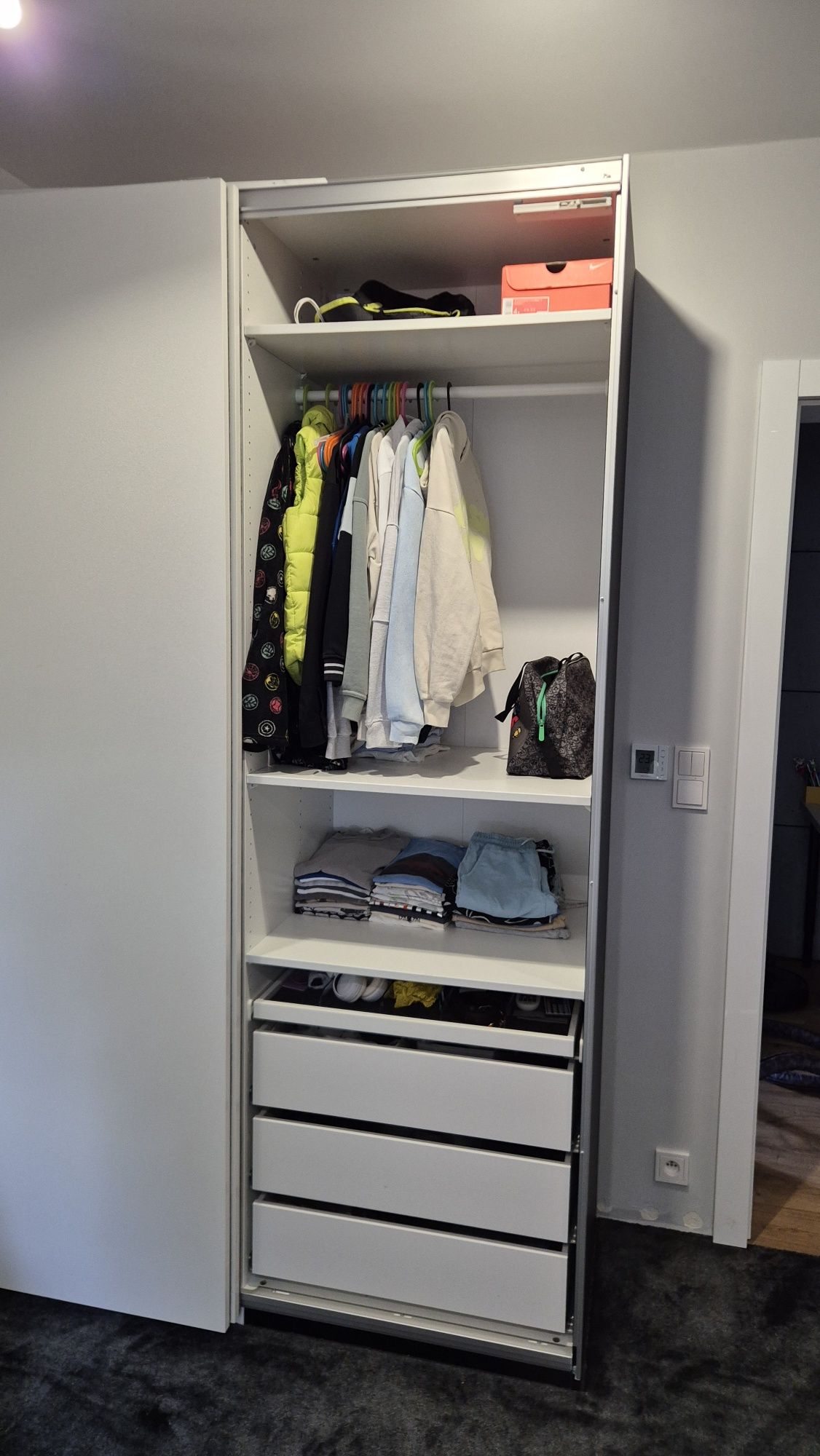 Szafa Ikea Pax Hasvik drzwi przesuwne