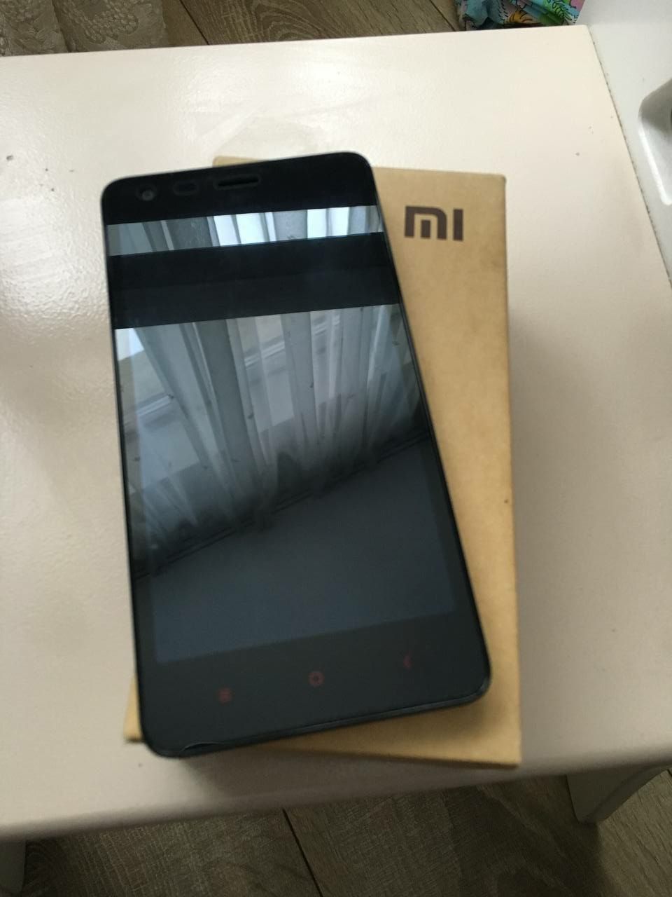 Телефон Xiaomi Redmi 2
