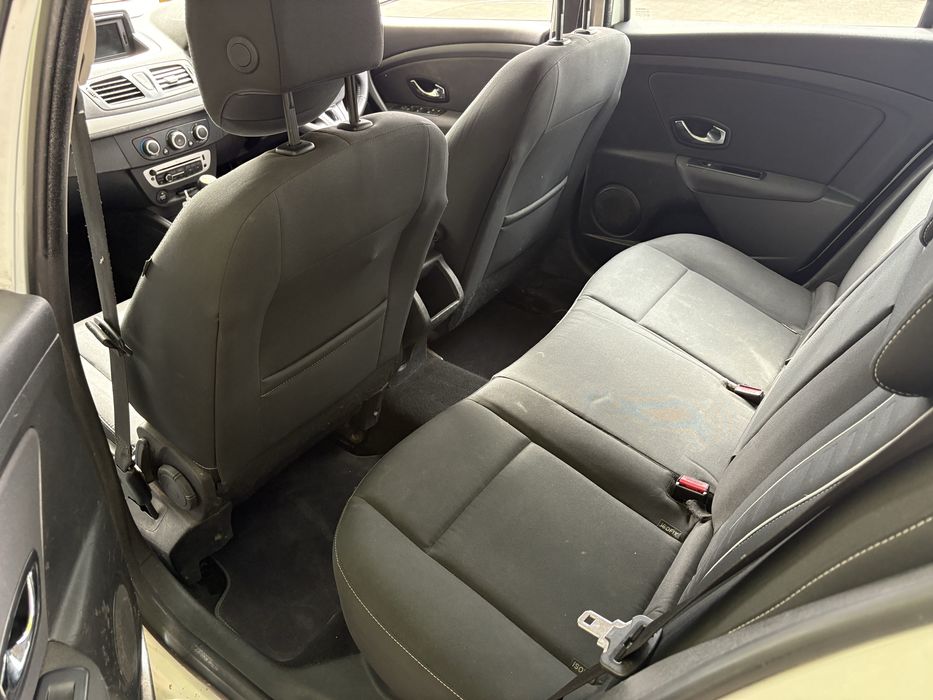 В Житомирі Renault Megane3 1.5d k9k 2013 праве кермо Житомир євробляха