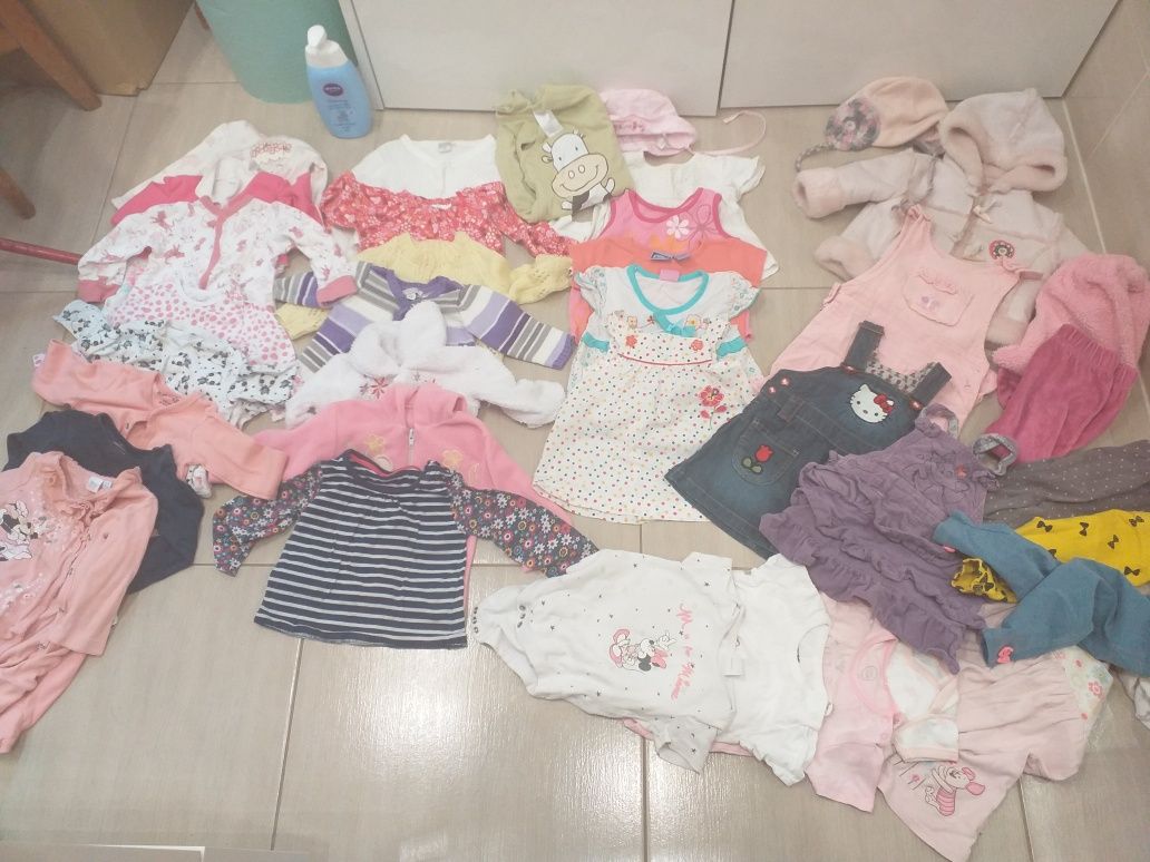 Ubrania 74 dla dziewczynki 30szt