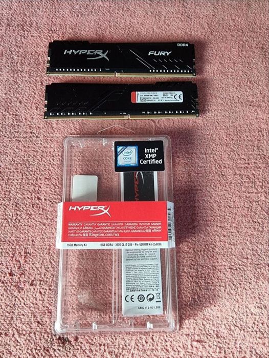 Плашка памяти DR4 16Gb 3600 CL17 Kingston Fury HyperX