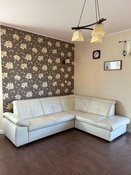 Narożnik ze skóry z funkcją spania