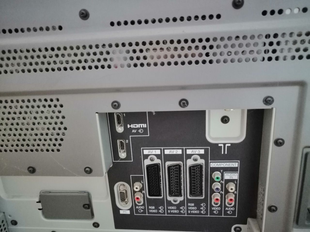 Telewizor PANASONIC 42 cale