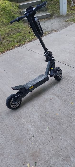 Sprzedam hulajnoga kukirin g2