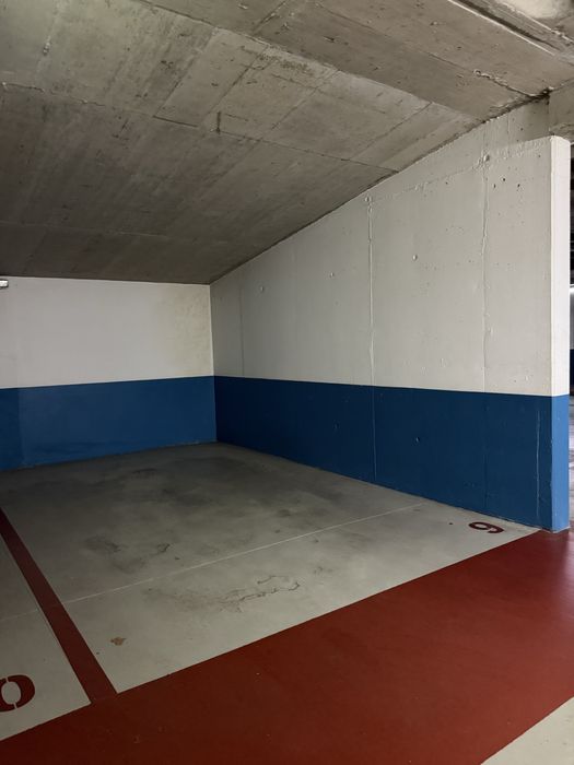 Vaga de garagem zona da Expo Norte