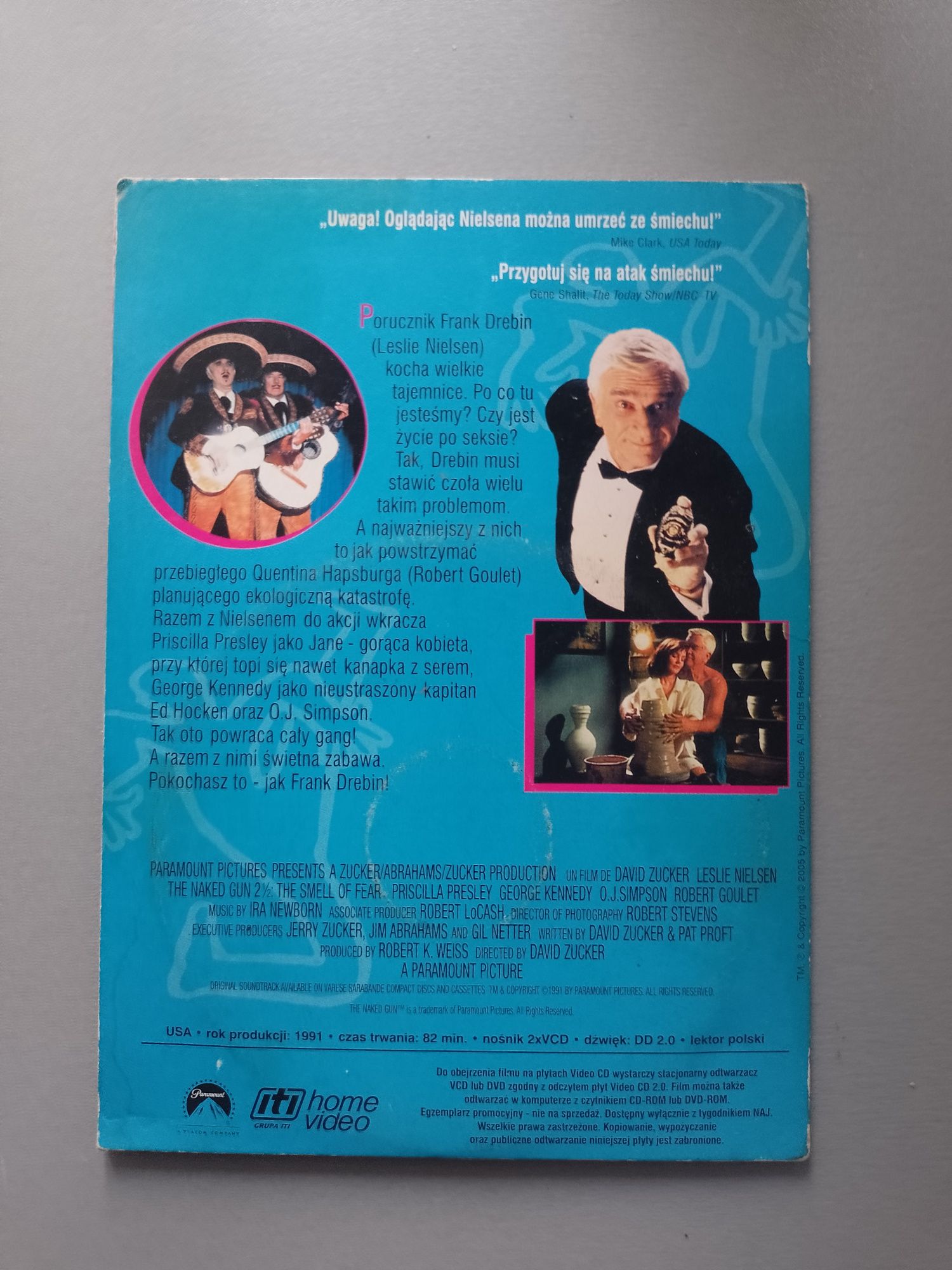 Sprzedam film dvd Naga Broń 1/2