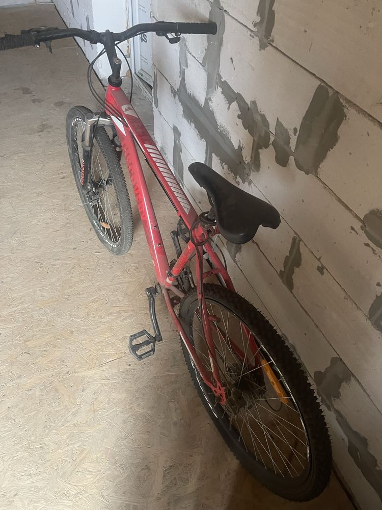 Велосипед Discovery Trek 26