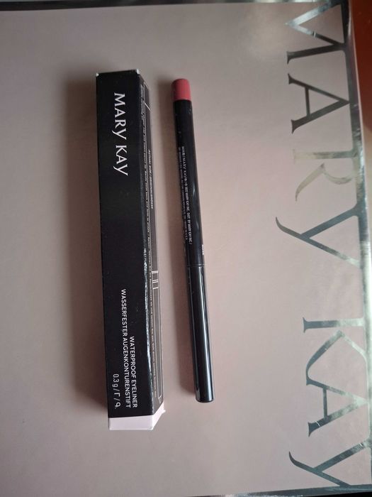 Wodoodporna Konturówka dla uct Mary Kay Rose