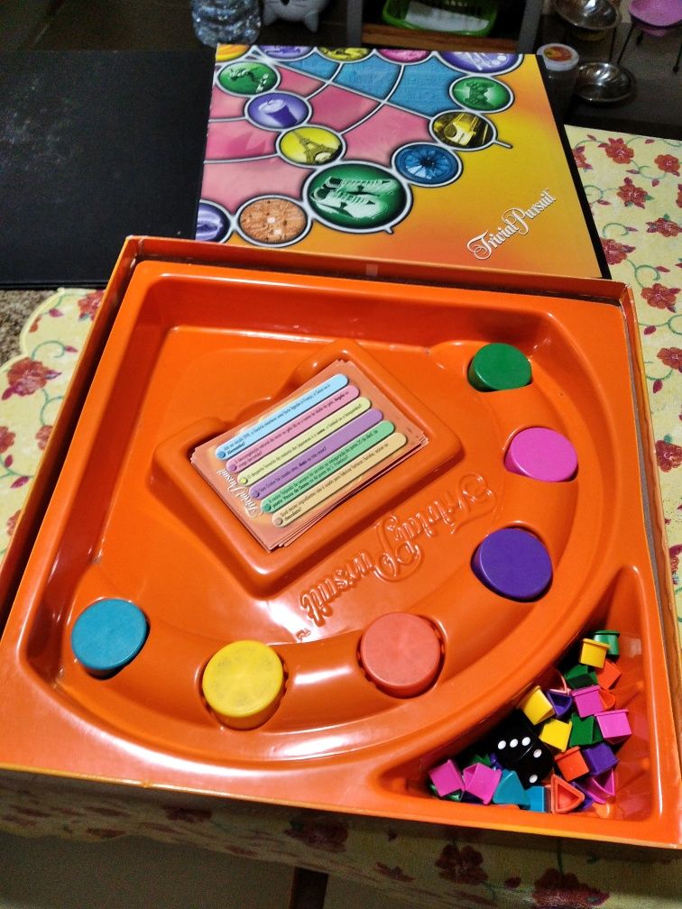 Jogo Trivial Porsuit Júnior