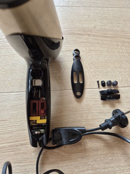 Suszarka PHILIPS 2200W hp8182 dla majsterkowicza Kompletna