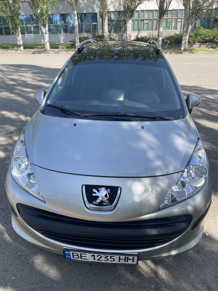Продам авто Peugeot 207 sw