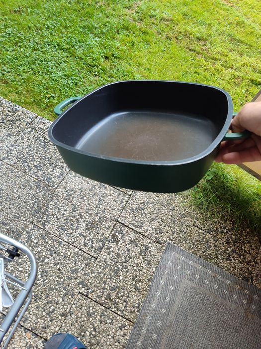 Сковорода для вычечки,кастрюля