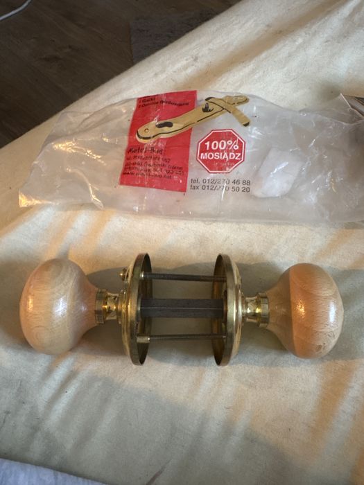 Klamka gałka 100% mosiądz drewno jasny brąz okrągła