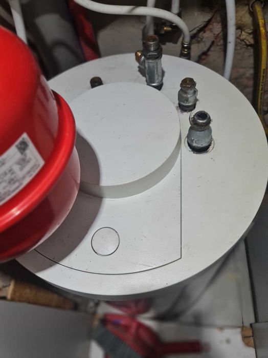 Zasobnik CWU Viessmann Vitocell 100 + nowa grupa bezpieczeństwa