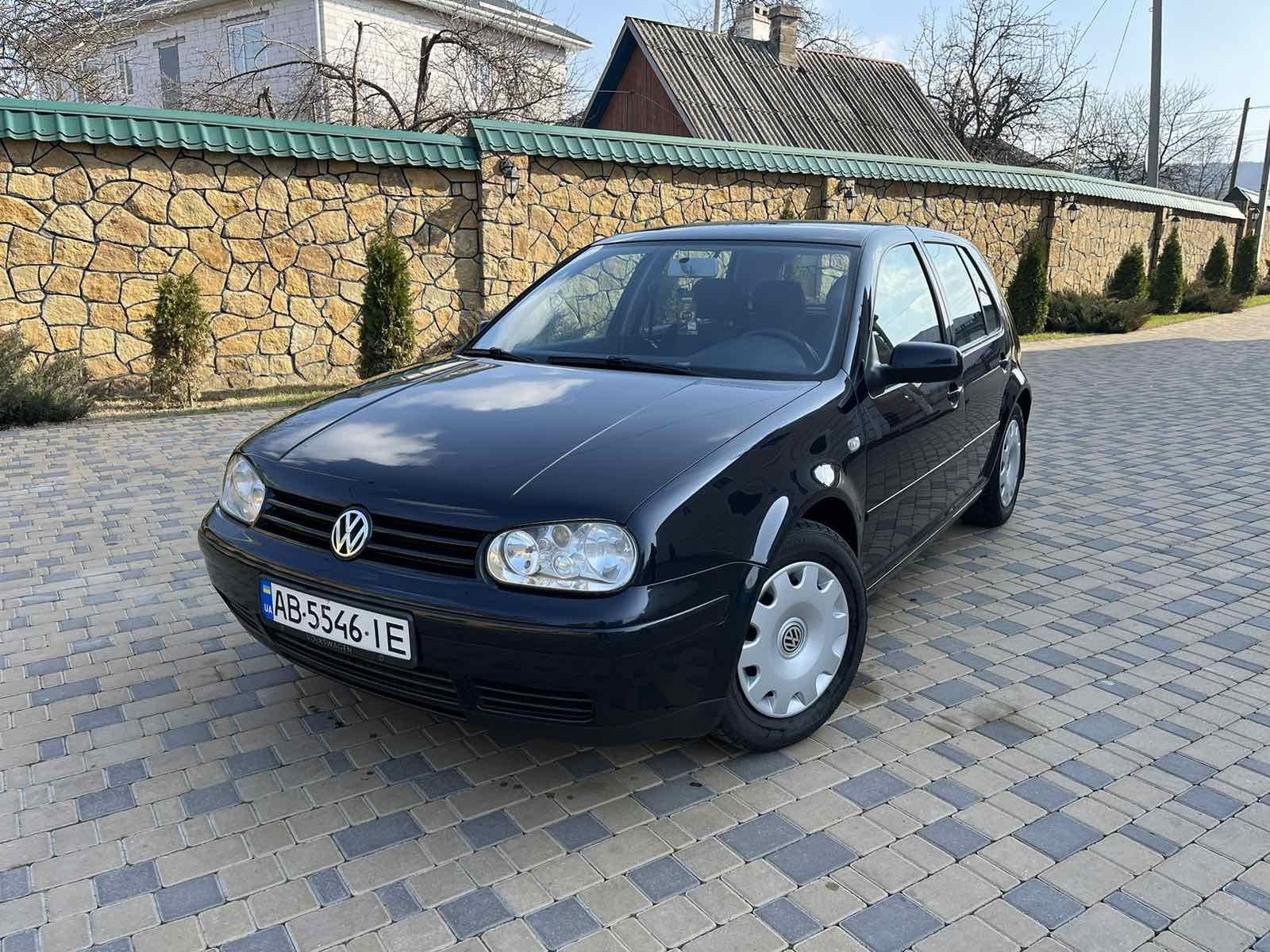 Volkswagen Golf 4  2001  1.6