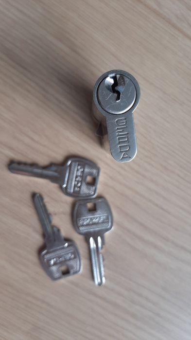 Wkładka bębenkowa Gerda 30/45 + 3 klucze. Zamek do drzwi budowlany