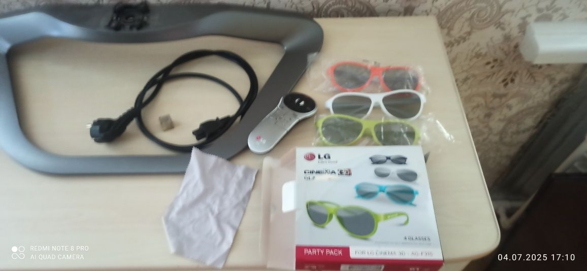 Телевізор LG смарт 3D. НА ЗАПЧАСТИН