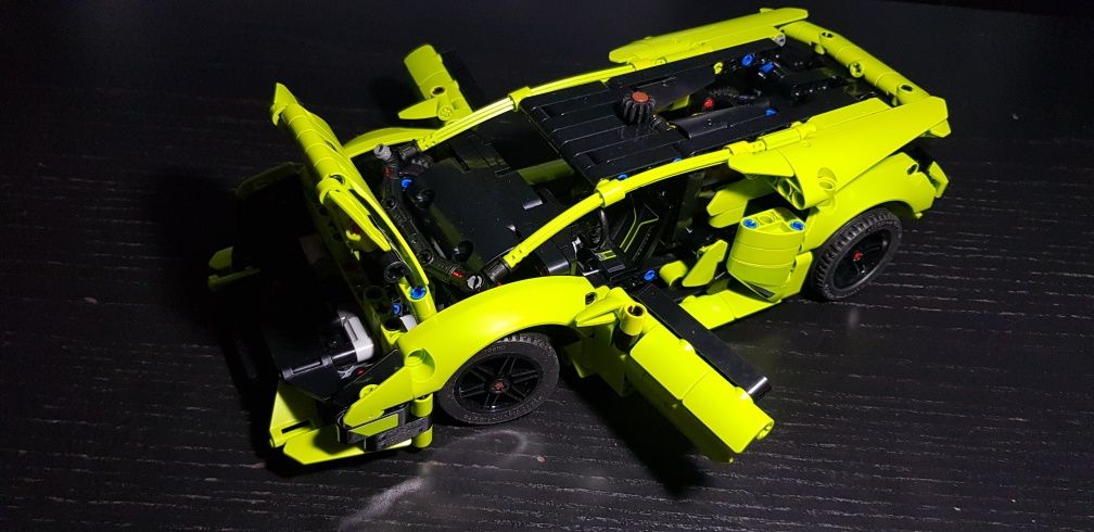 Lego TECHNIC 42161 Lamborghini Huracan