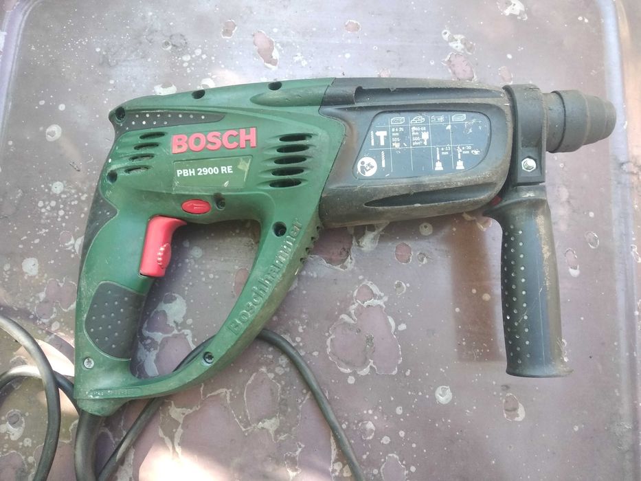 Перфоратор BOSCH PBH 2900 RE