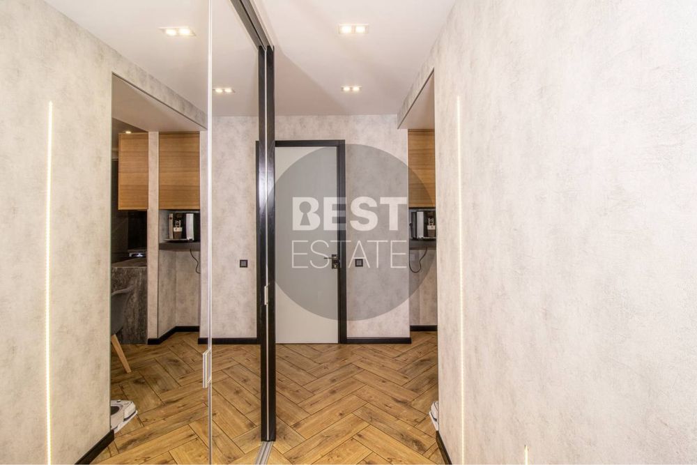 Продам 2 кімнатну квартиру, вул. Архітектора Альошина, ХТЗ