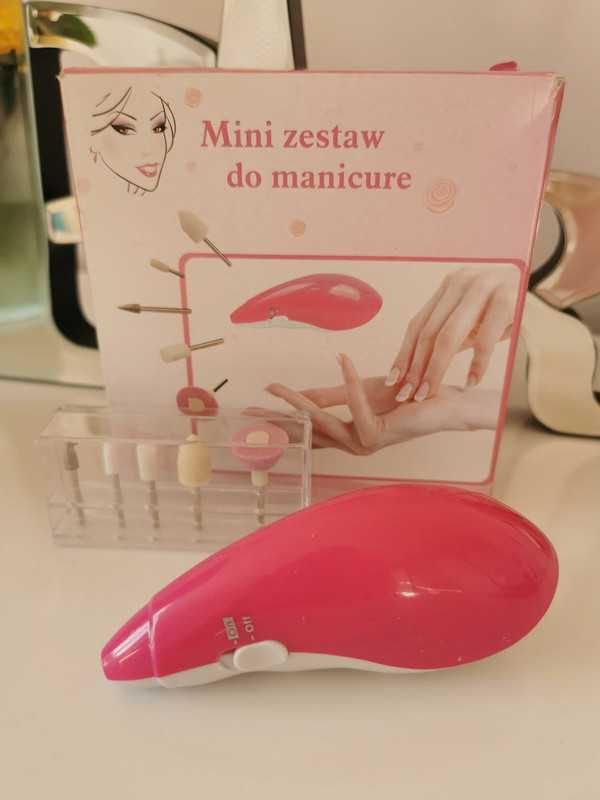 Mini zestaw do manicure NOWY